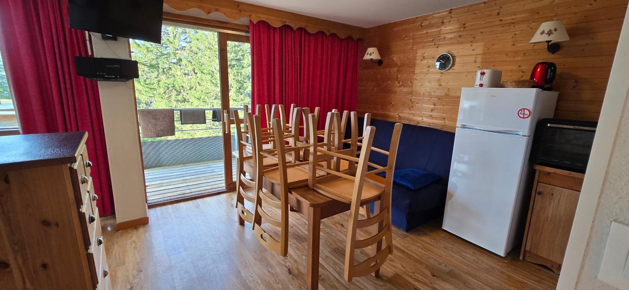Appartement Au Pied Des Pistes Et Du Park Nordique 尚鲁斯 外观 照片